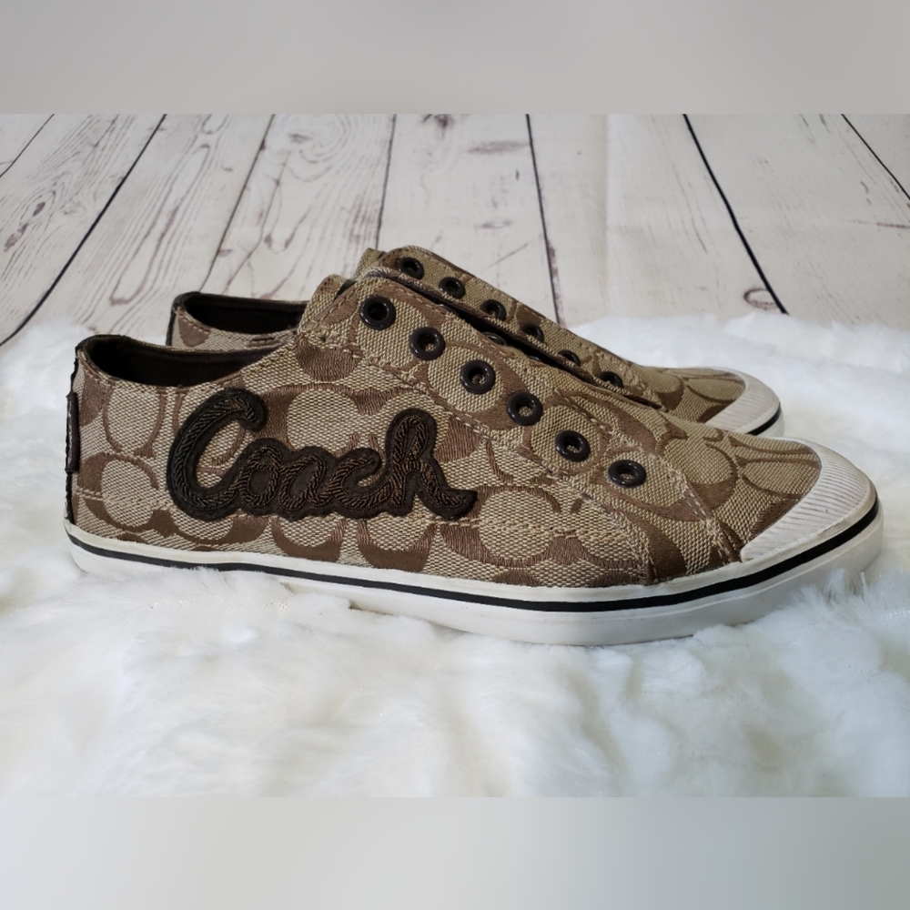 COACH Keeley Signature canvas sneaker 7.5